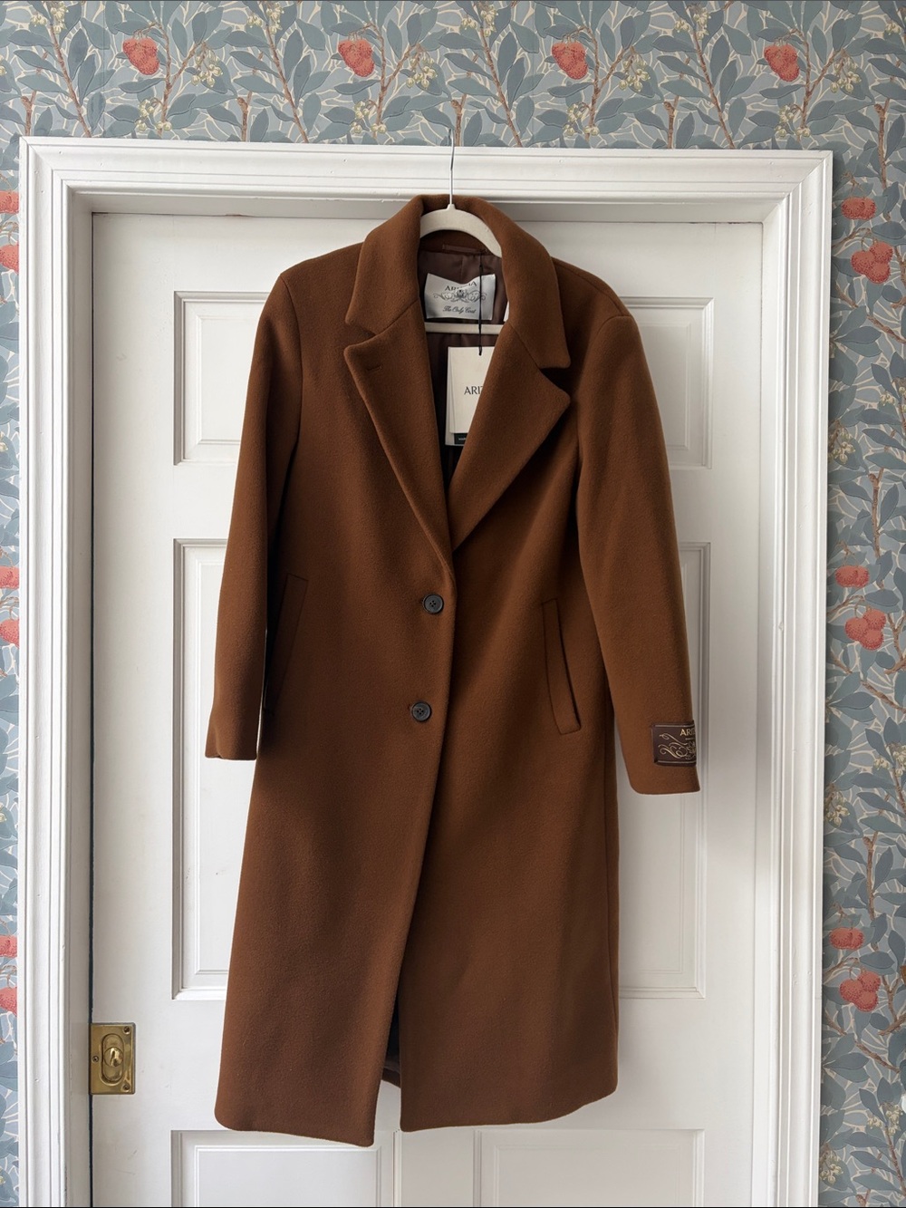 Aritzia - The Only Coat - XXS